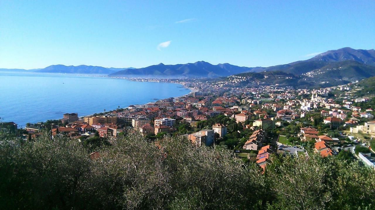 Villa Pedalando Sul Mare Finale Ligure Exterior foto
